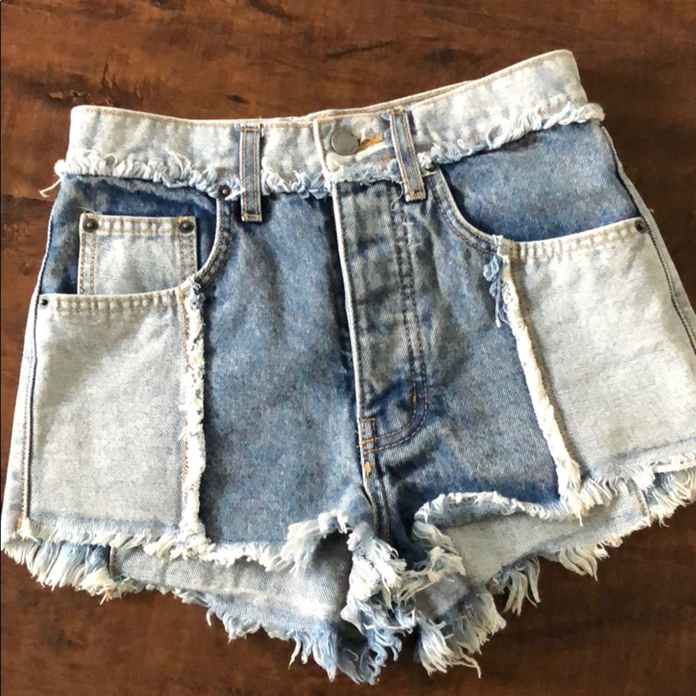 Carmar shorts - Size 23